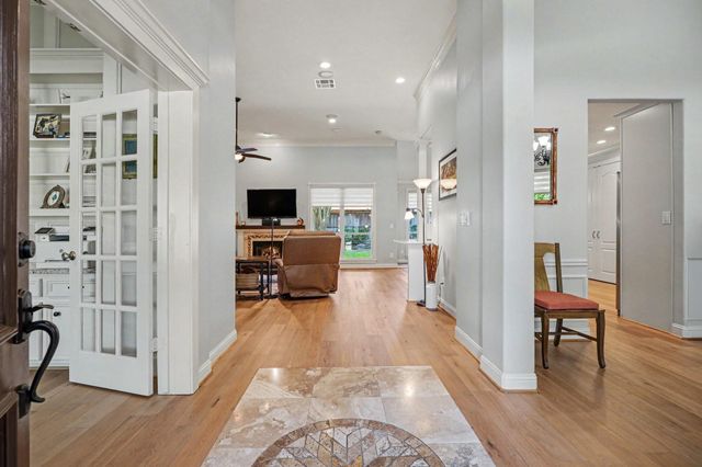 903 Live Oak Lane, Seabrook, TX 77586