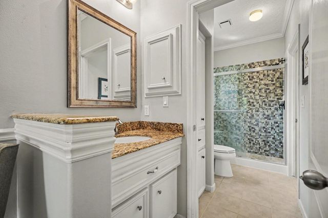 903 Live Oak Lane, Seabrook, TX 77586