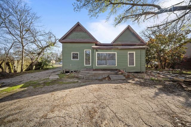 501 S Boyce Drive, Garrett, TX 75119