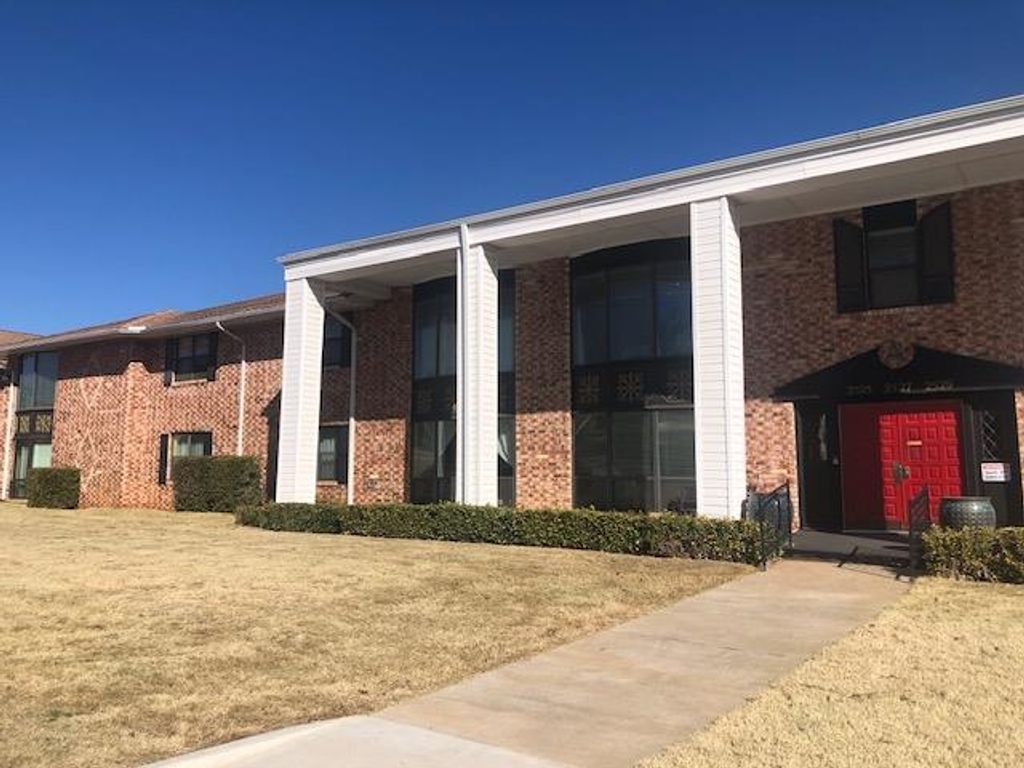 2525 NW 62nd Street 201, Oklahoma City, OK 73112