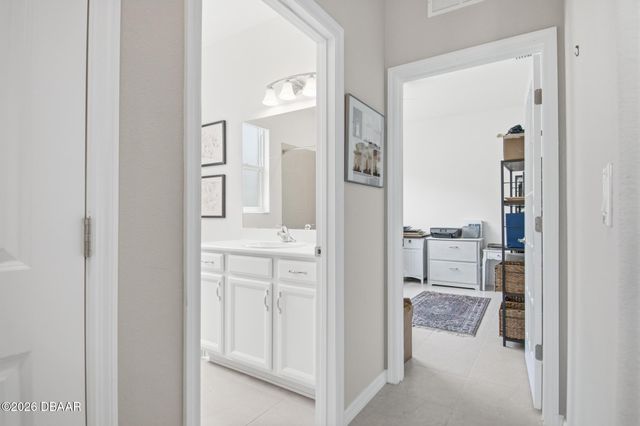 34 Lagoon Way, Palm Coast, FL 32137