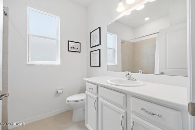 34 Lagoon Way, Palm Coast, FL 32137