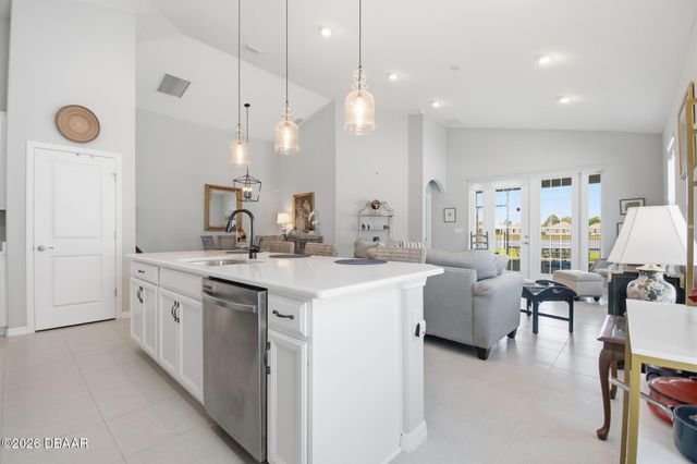 34 Lagoon Way, Palm Coast, FL 32137