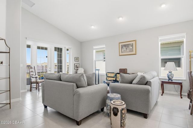 34 Lagoon Way, Palm Coast, FL 32137