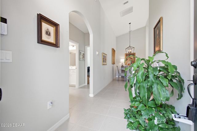 34 Lagoon Way, Palm Coast, FL 32137