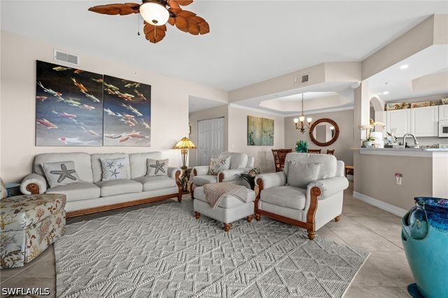 4670 Turnberry Lake DR 305, Estero, FL 33928