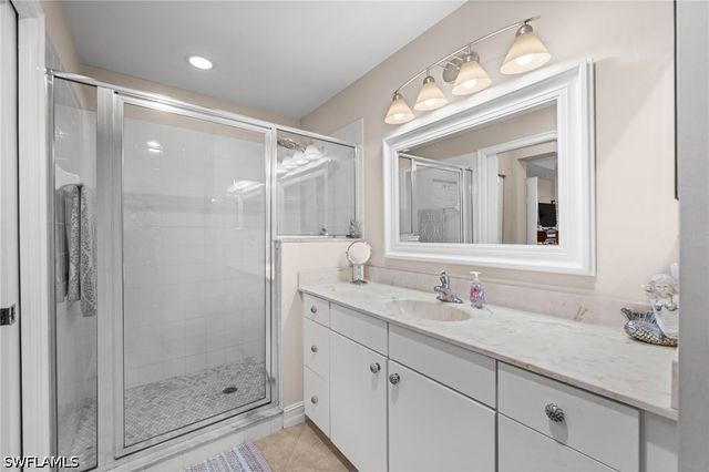 4670 Turnberry Lake DR 305, Estero, FL 33928