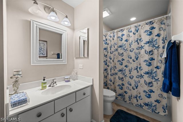 4670 Turnberry Lake DR 305, Estero, FL 33928