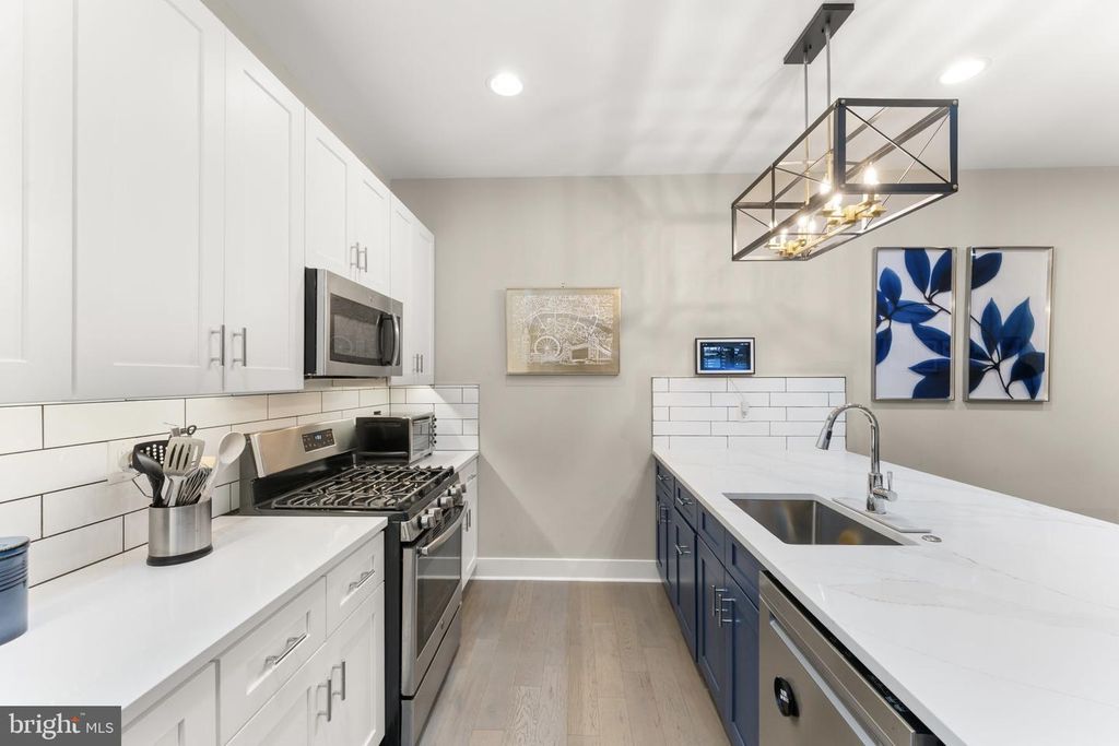 819 N UBER ST #2, Philadelphia, PA 19130 — photo 3