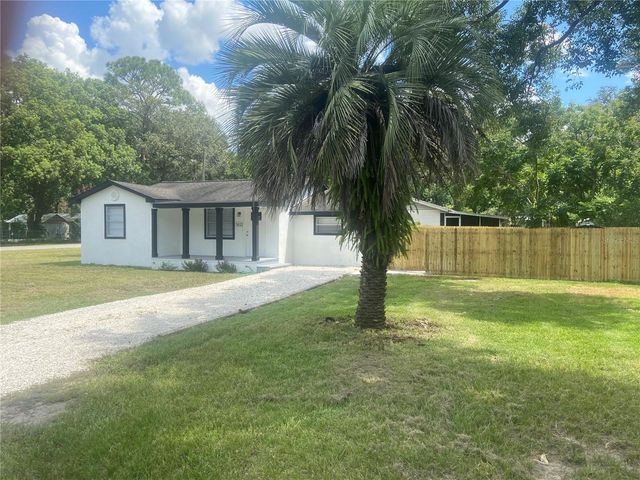 5612 16TH STREET, Zephyrhills, FL 33542