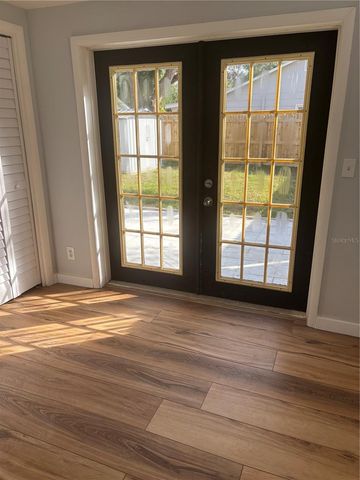 5612 16TH STREET, Zephyrhills, FL 33542