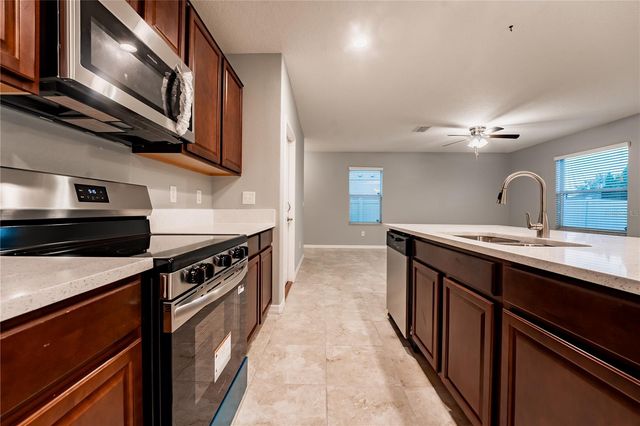 253 CASCADE BEND DRIVE, Ruskin, FL 33570