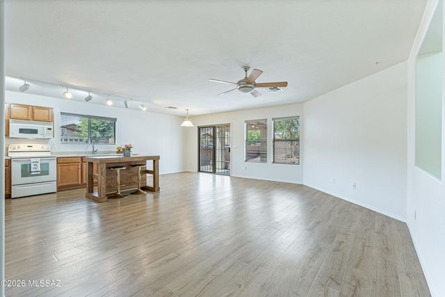 12886 N Desert Olive Drive, Oro Valley, AZ 85755