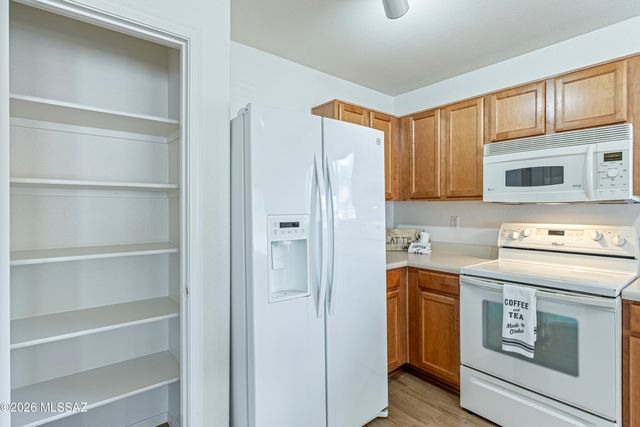 12886 N Desert Olive Drive, Oro Valley, AZ 85755