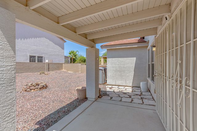 12886 N Desert Olive Drive, Oro Valley, AZ 85755