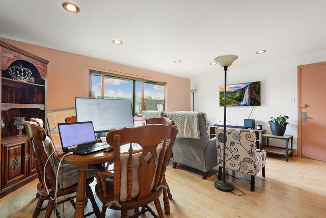 11133 S 84th Avenue 3A, Palos Hills, IL 60465