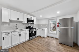 121-123 N REPAUNO AVE, Gibbstown, NJ 08027