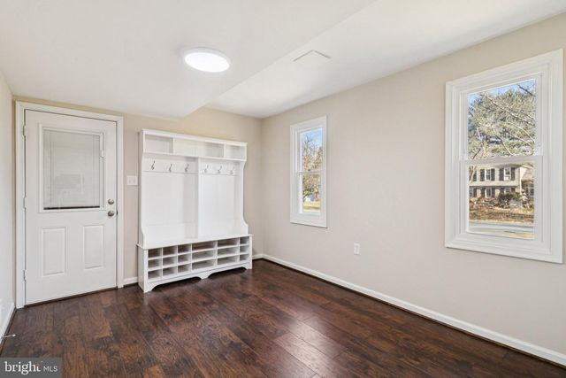 16920 GLEN OAK RUN, Rockville, MD 20855