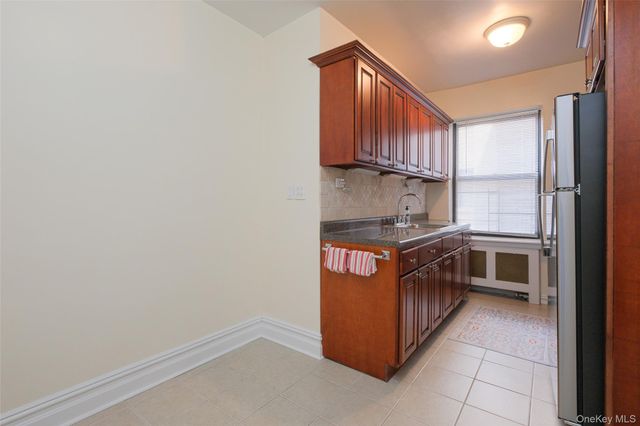 1855 Grand Concourse 51, Bronx, NY 10453
