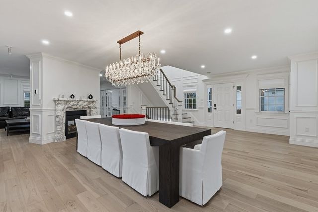 959 Chestnut Street, Newton, MA 02464