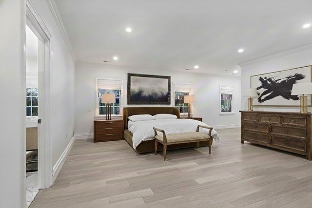 959 Chestnut Street, Newton, MA 02464