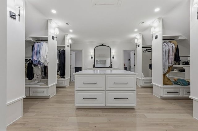 959 Chestnut Street, Newton, MA 02464