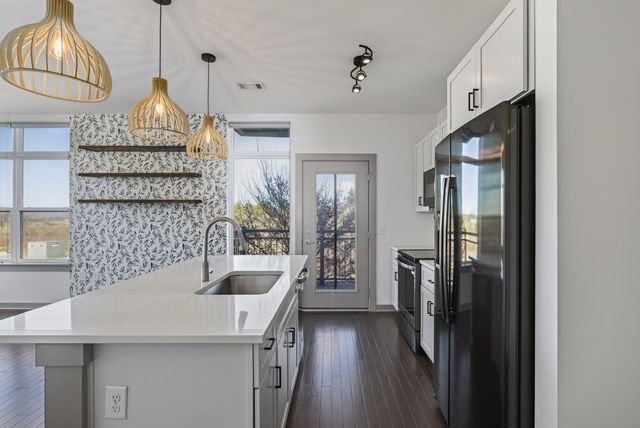 1638 54th Ave N Apt 204, Nashville, TN 37209