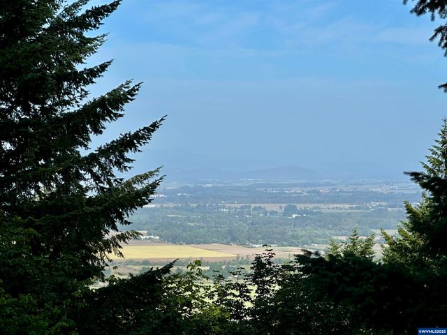 6680 NW Niagara Pl, Corvallis, OR 97330