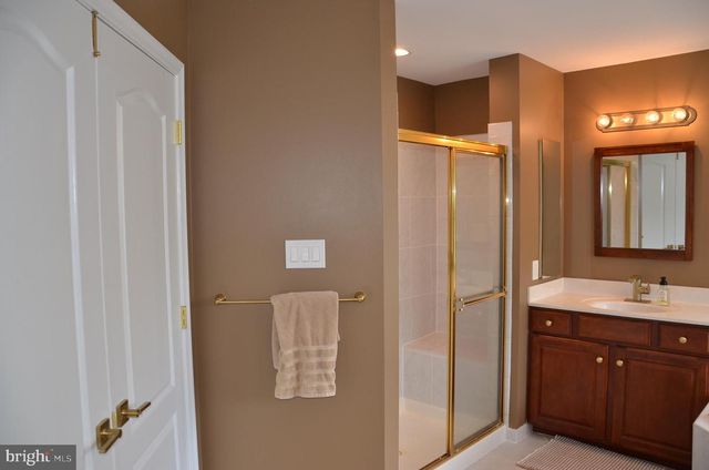 13813 GOLDEN FIELDS CT, Darnestown, MD 20878