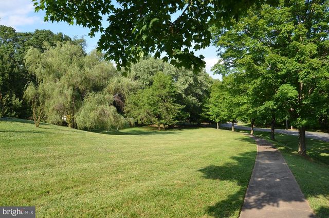 13813 GOLDEN FIELDS CT, Darnestown, MD 20878