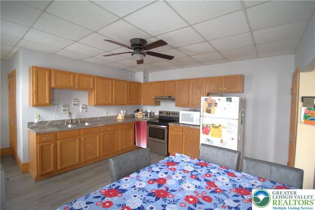 233 North Warren Street, Orwigsburg, PA 17961