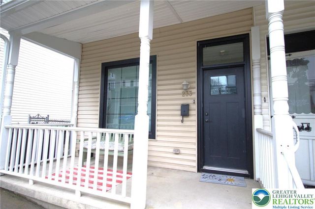 233 North Warren Street, Orwigsburg, PA 17961