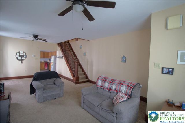 233 North Warren Street, Orwigsburg, PA 17961