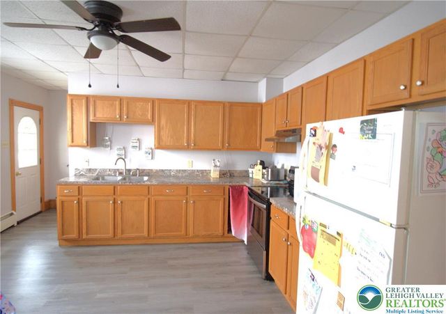 233 North Warren Street, Orwigsburg, PA 17961