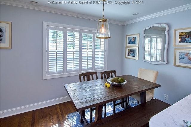 140 Abney Circle, Charleston, WV 25314