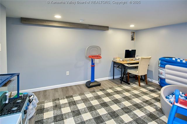 140 Abney Circle, Charleston, WV 25314