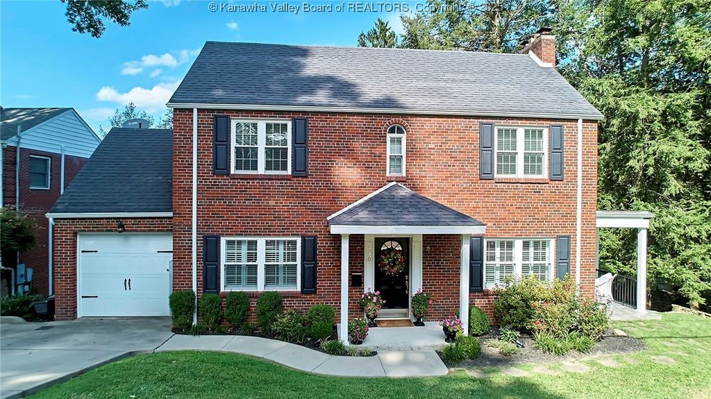 140 Abney Circle, Charleston, WV 25314