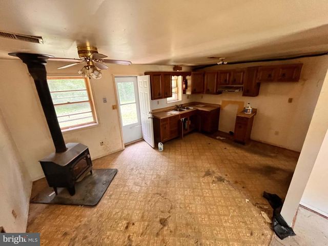 2220 BLACK WALNUT PL, Bryans Road, MD 20616