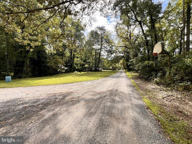 2220 BLACK WALNUT PL, Bryans Road, MD 20616