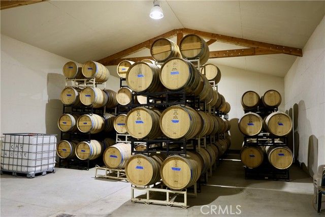 5575 El Pomar Drive, Templeton, CA 93465