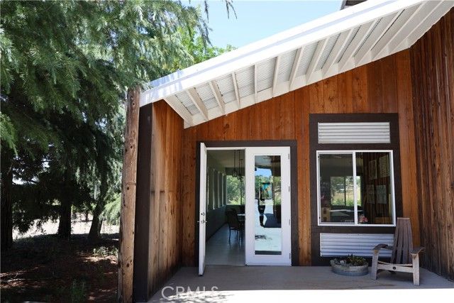 5575 El Pomar Drive, Templeton, CA 93465