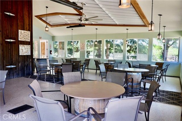 5575 El Pomar Drive, Templeton, CA 93465