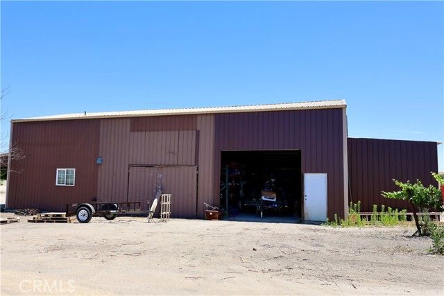 5575 El Pomar Drive, Templeton, CA 93465