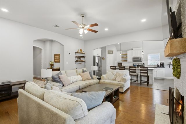11816 Elko Lane, Fort Worth, TX 76108
