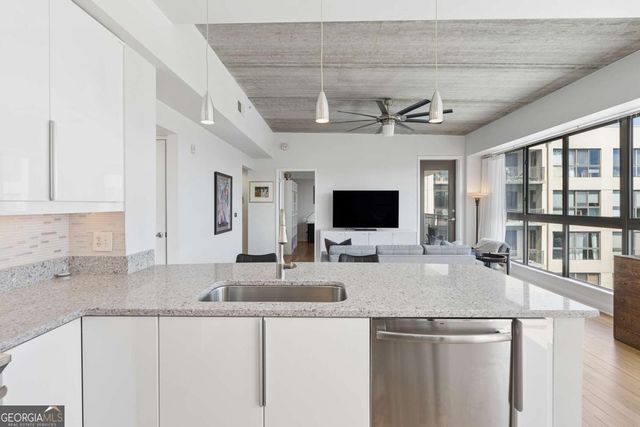 563 Memorial Drive SE 501, Atlanta, GA 30312