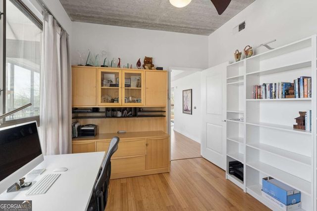 563 Memorial Drive SE 501, Atlanta, GA 30312