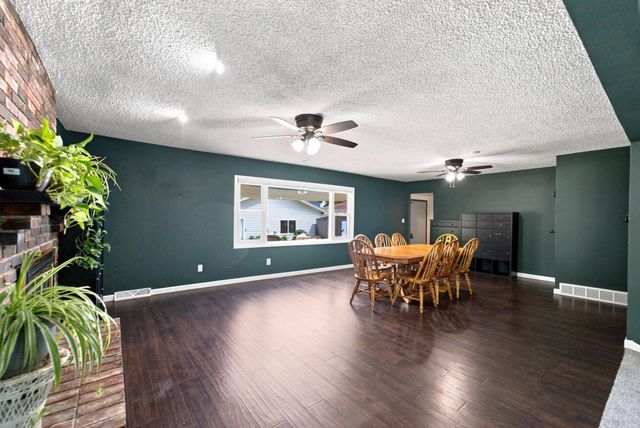 504 Walnut Street, Cedar Falls, IA 50613