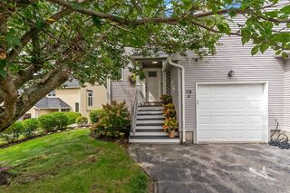 78 Valley Green Court A, North Providence, RI 02904