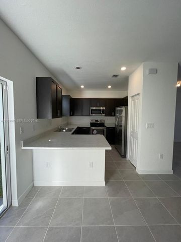 2634 SE 11th Ct 2634, Homestead, FL 33035
