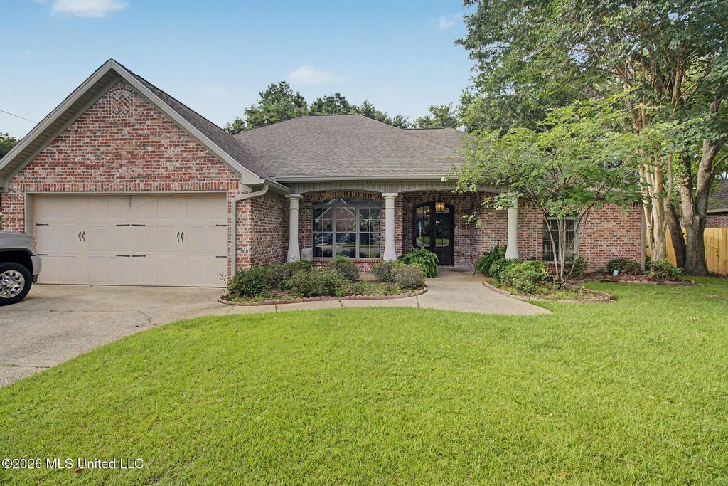2 Rue Domains, Long Beach, MS 39560